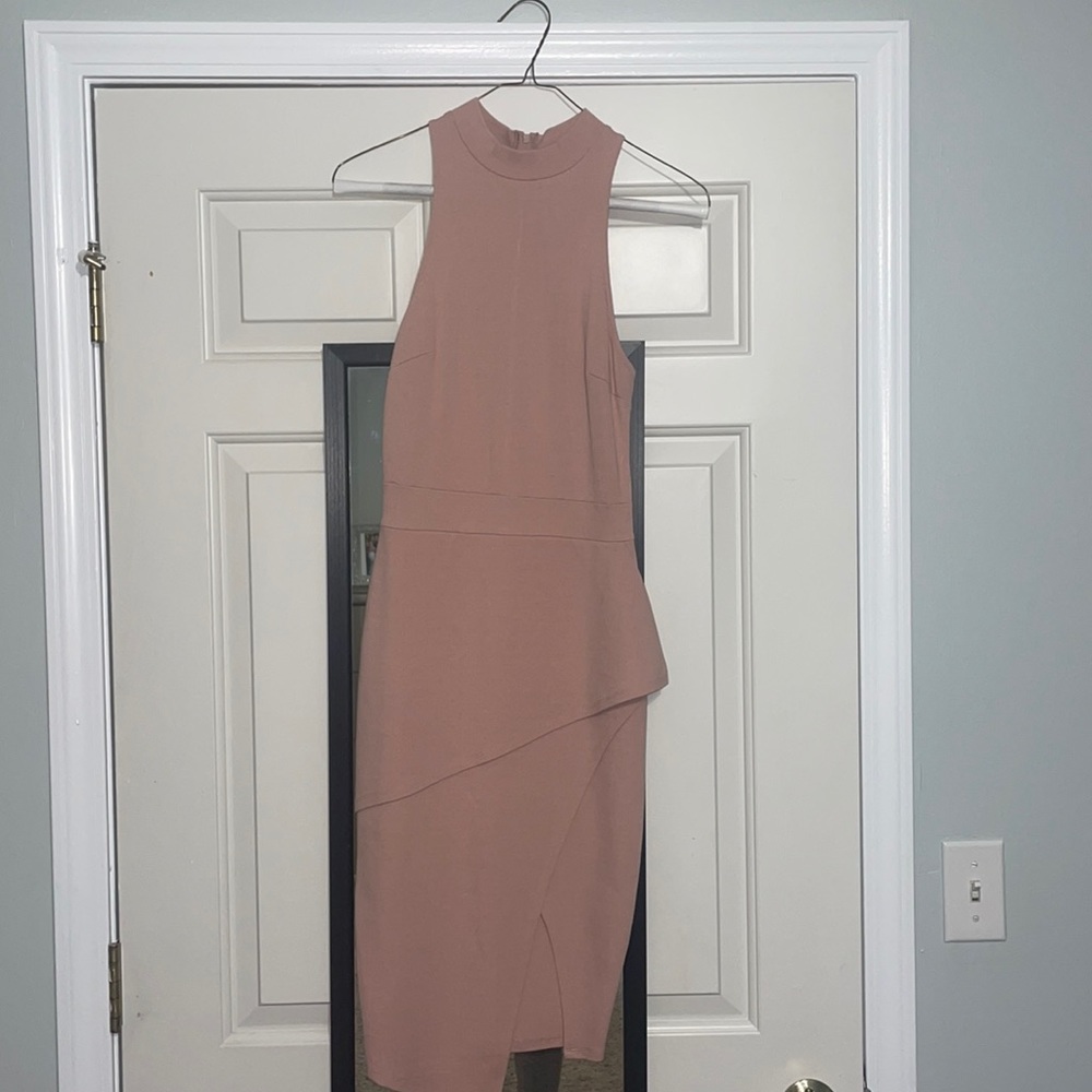 Beautiful tight dress!